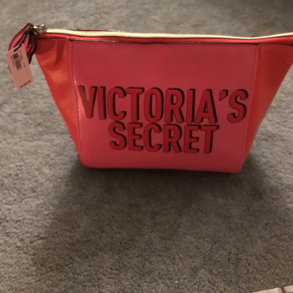 Victoria's Secret makeup Bag NWT
